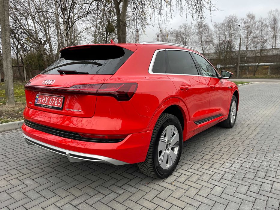 Audi e-Tron 55 S Line