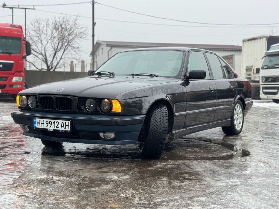 Продам BMW Е34 530i АКПП