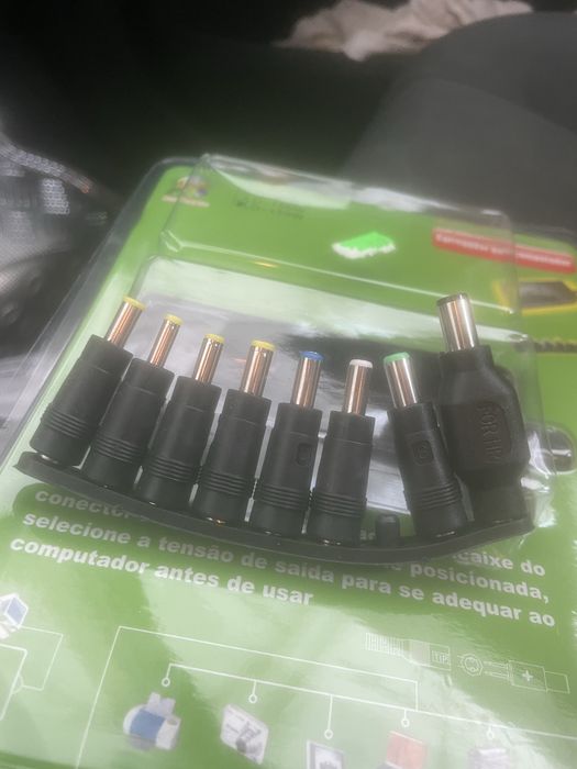 Universal Laptop Charger and Adapters64862125445505121