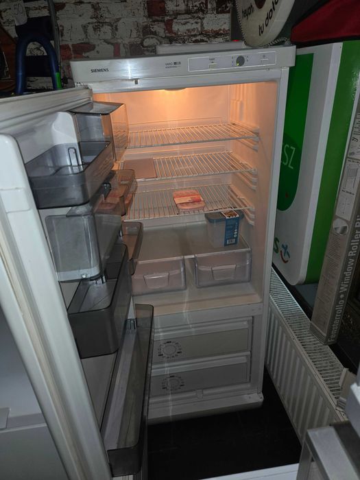 Lodówko-zamrażarka Simens 150/60 cm. Gwarancja! 273 l./63 l zamrażalnik Zadbana. Po serwisie.Kompletna.
