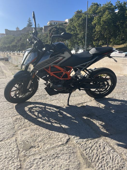 Duke 125 como nova