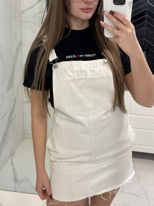 Sukienka jeansowa biała ogrodniczki