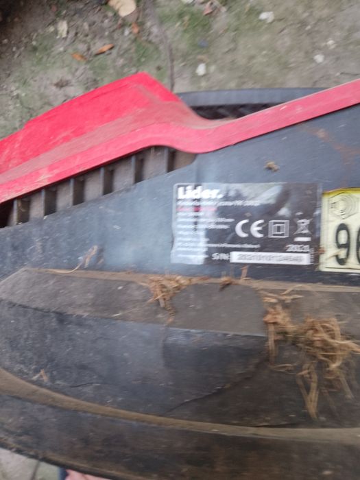 Sprzedam kosiarkę elektryczną