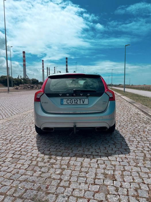Volvo V60 — fotografia 3