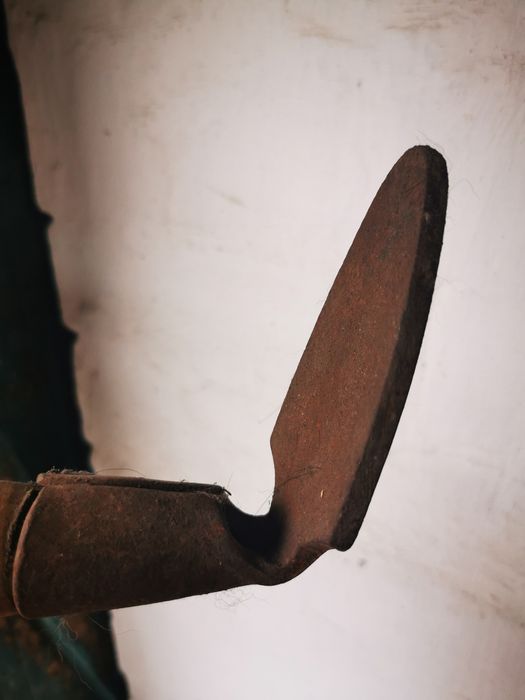 Сапожный инструмент. Лапа. Для прибивания набоек на каблуки.