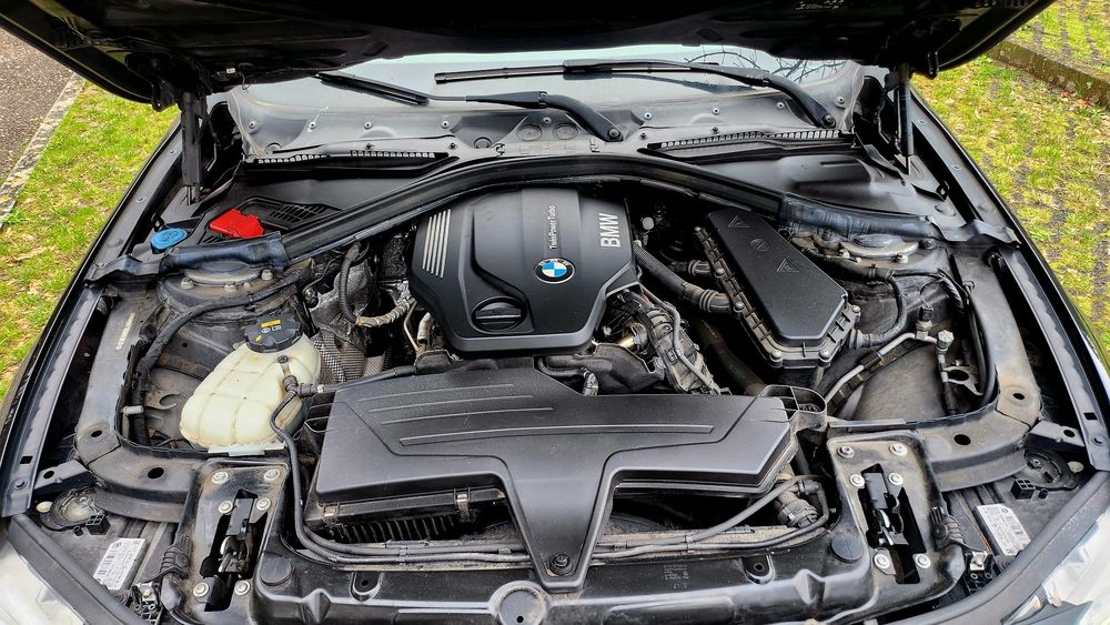 Bmw pack M  2017 lci 318d automático