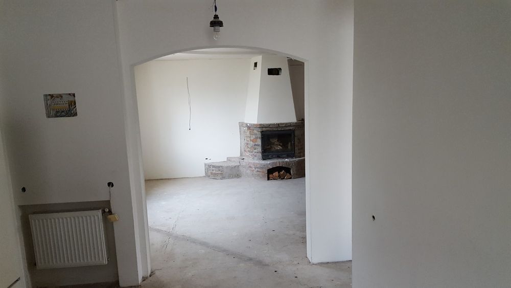 Продам двухповерховий котедж