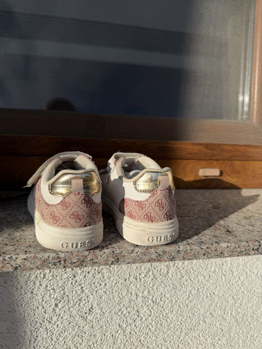 Guess buciki sportowe sneakresy dla dziewczynki 27 rozowe białe adidas nike