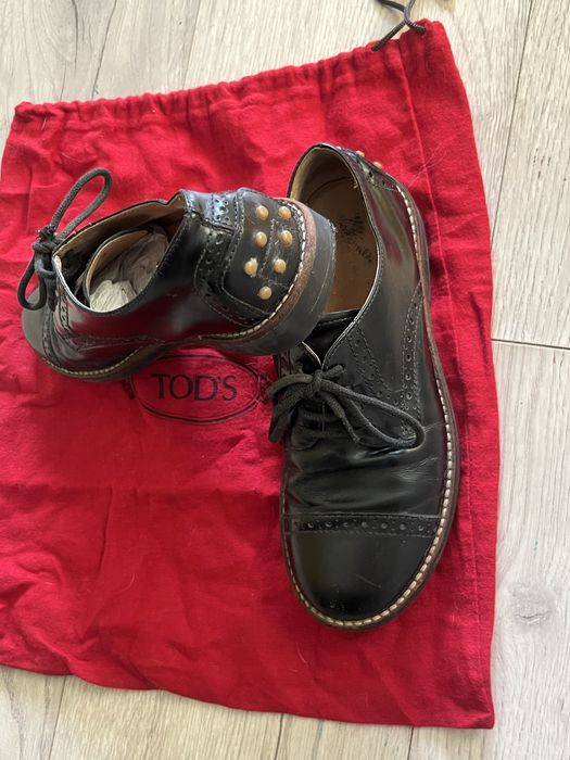 Продам детские туфли Tod’s оригинал 20,5 см