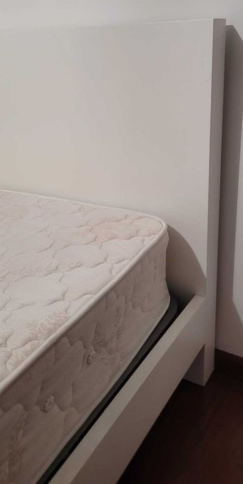 Cama de solteiro IKEA