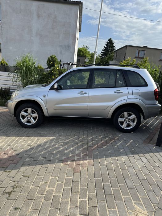 Toyota RAV4 2005 niezawodna