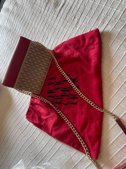 carteira carolina herrera tons vermelho e dourado e beje