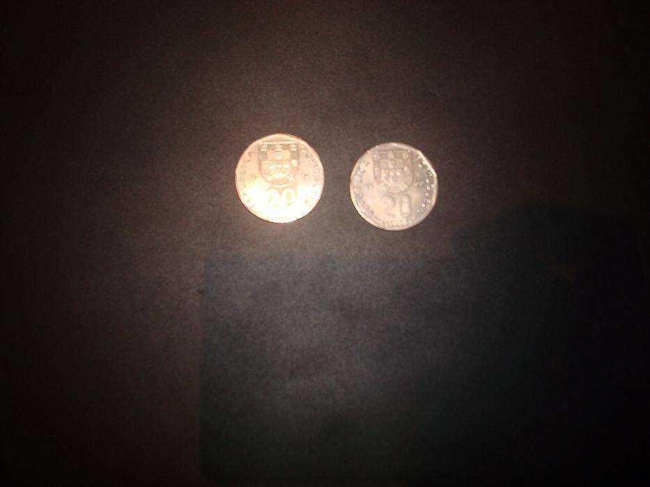 Moedas de escudo