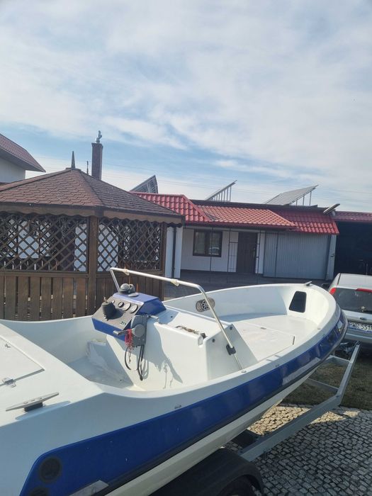 Motorówka łódź motorowa wędkarska