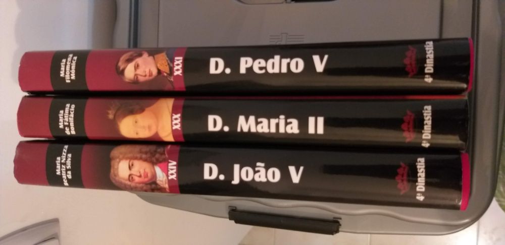 Coleção Reis de Portugal (F. Mónica, F. Bonifácio)