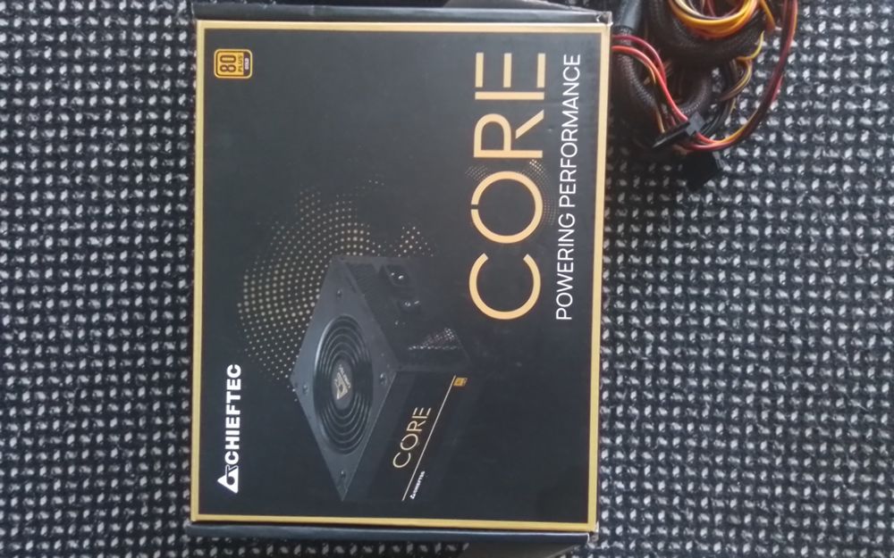 Блок питания CHIEFTEC Core 600W BBS-600S.