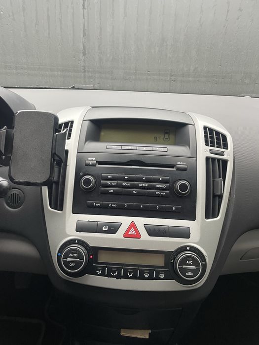 Автомобіль Kia Ceed , 1.6