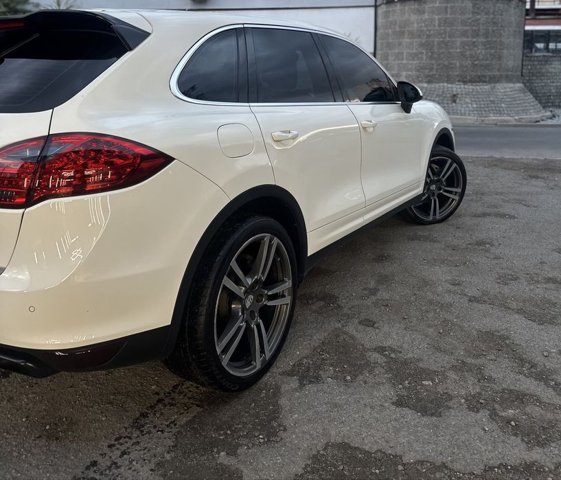 Продам  Porshe Cayene