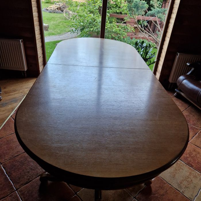 Продам стіл дерев'янний