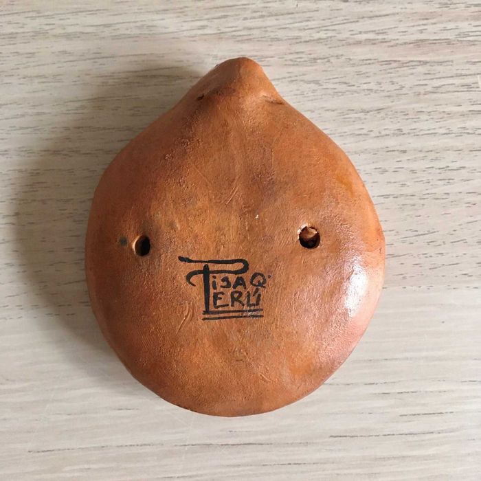 Ocarina antiga em barro do Perú