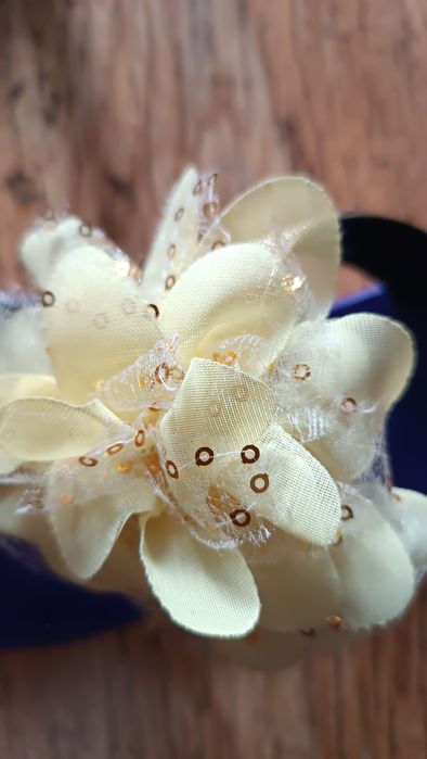 Śliczne klapki z kwiatkiem