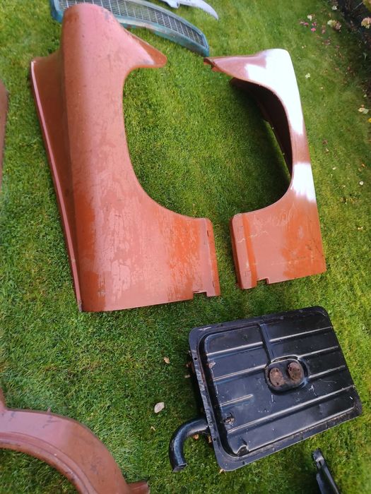 FSO Warszawa 223,224