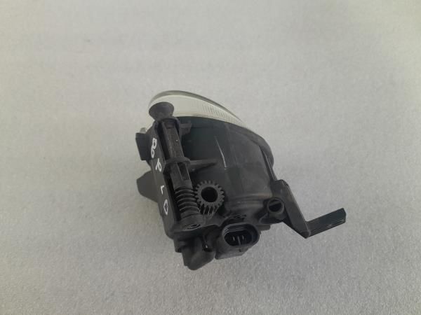 Farol nevoeiro frente esquerdo AUDI A3 Sportback (8PA)