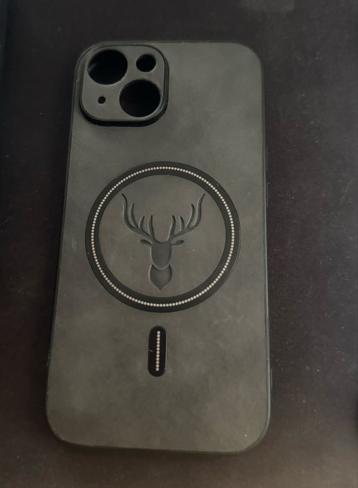 Etui iPhone 15 Alcantara – MagSafe – czarne