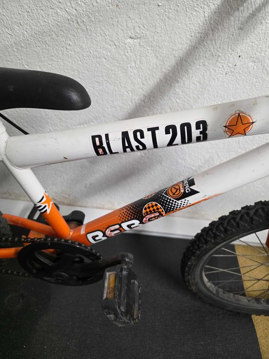 Bicicleta BERG Blast 203 20"