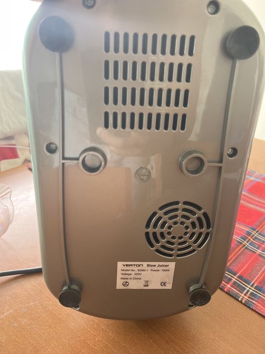 Extrator de sucos Veaton