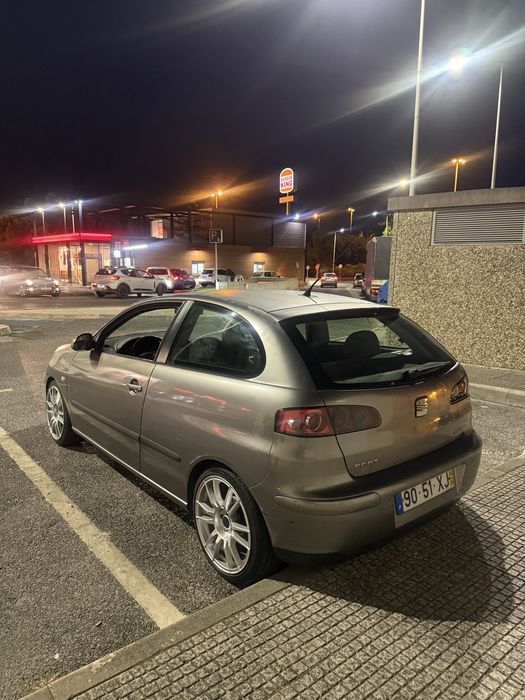 Vendo Seat Ibiza 6l 1.4TDI 5lugares