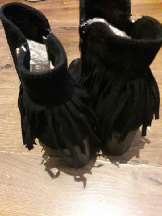botki     zamszowe