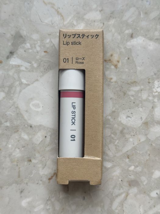 Muji Lipstick 01 Rose japońska pomadka premium