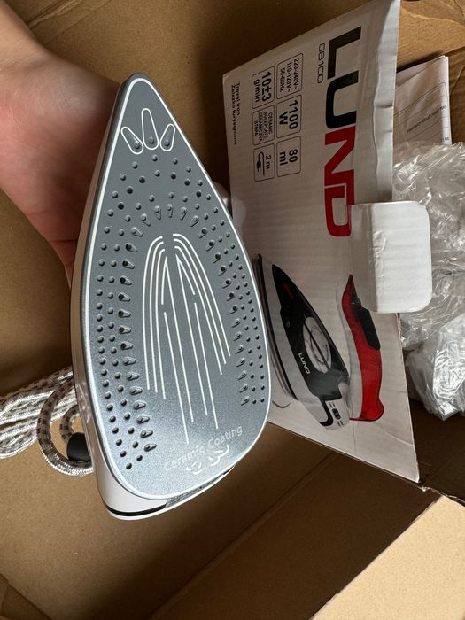 Lund Travel Iron 1100W