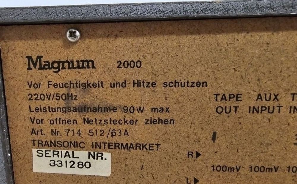 Hi- Fi Wzmacniacz stereo Magnum 2000.