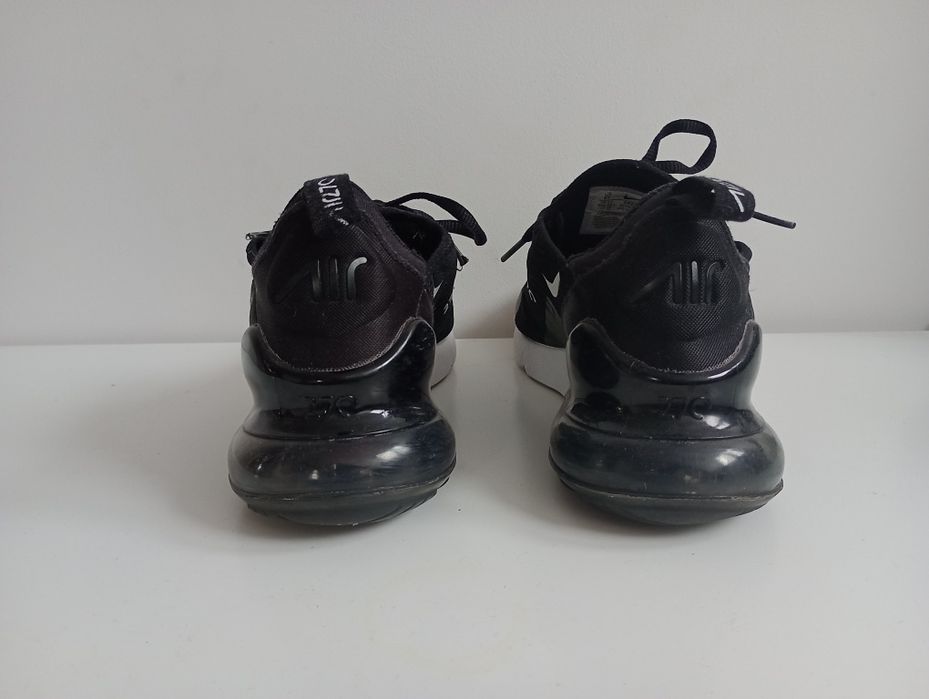 Nike Air Max 270 – czarne