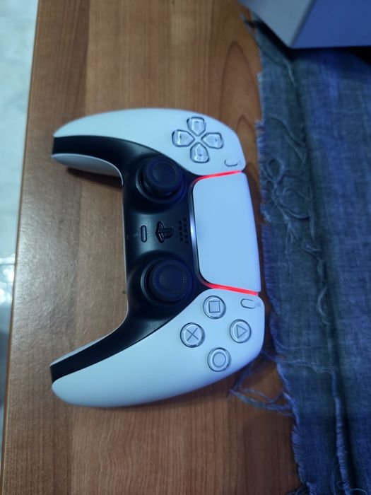 Playstation 5 com comando
