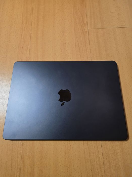 Macbook Air 13.6 M4 16GB/512GB 10 cores