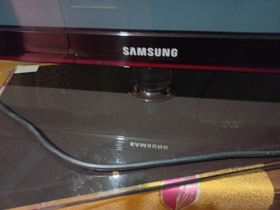 Телевизор Плазма.