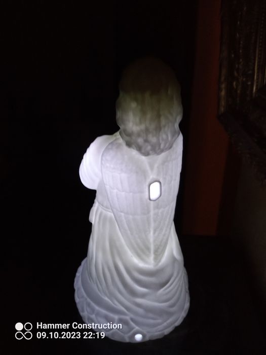 Piękna lampka anioł