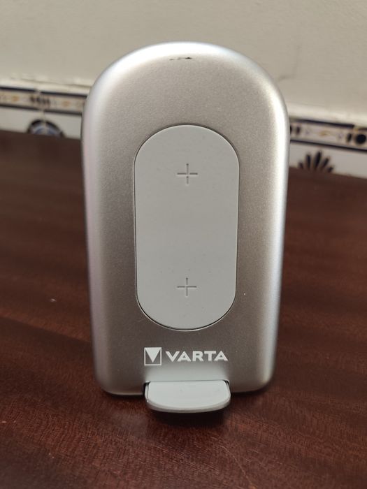Carregador Sem Fios Varta 15W Ultra Fast