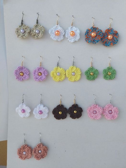 Peças em crochet feitas á mão