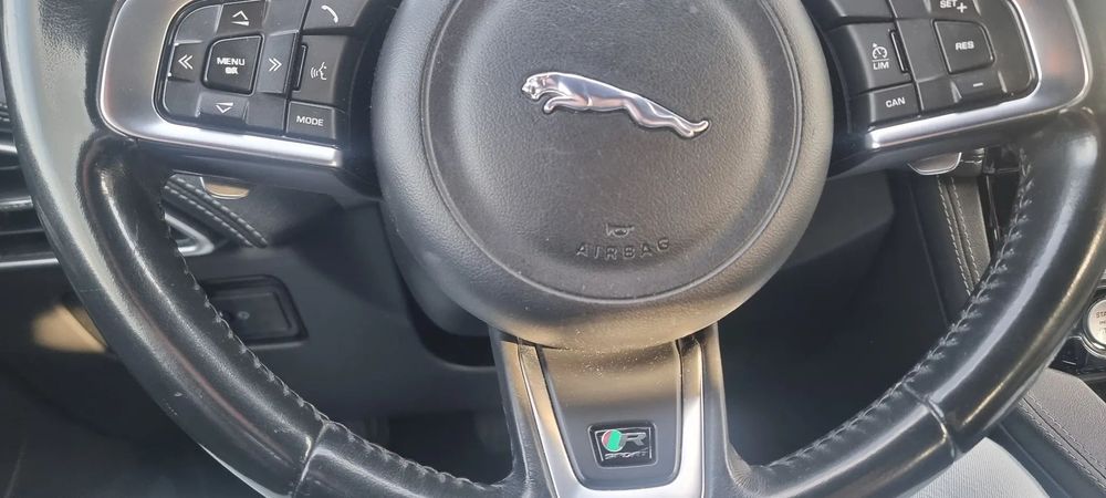 Jaguar F-Pace 2.0 i4D R-Sport AWD Aut.