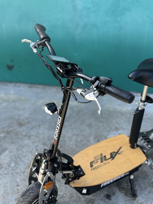 Електросамокат eFlux Freeride X2