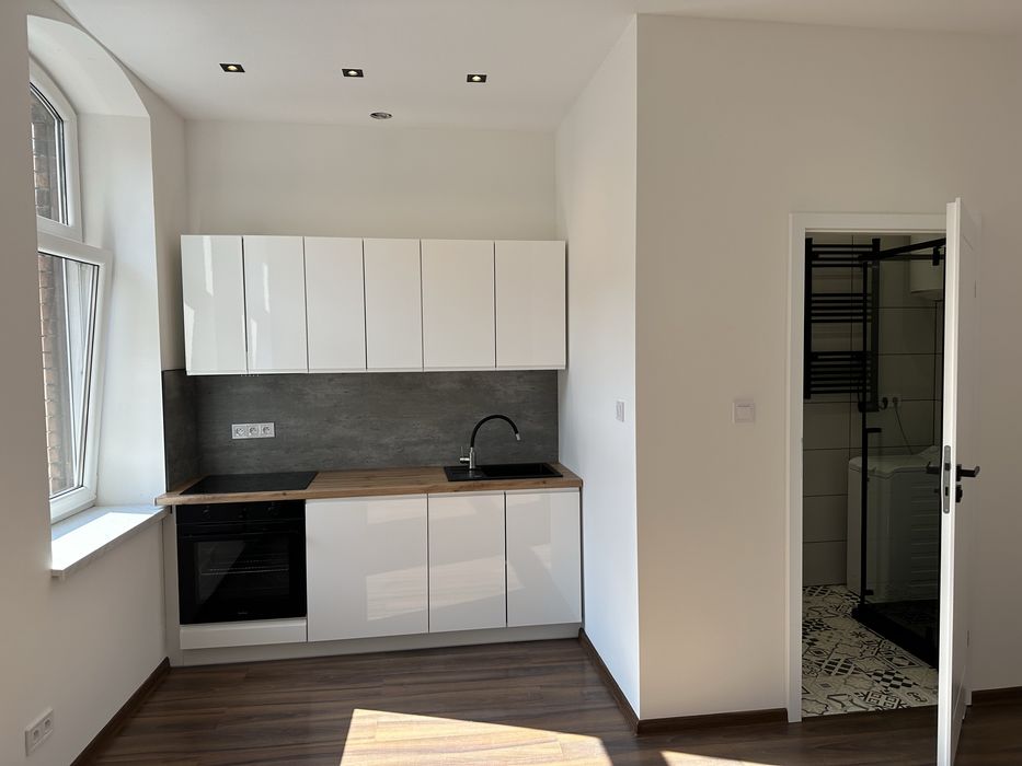 Apartment in Chorzów, Osiedle Irys, Centrum - Widok 2