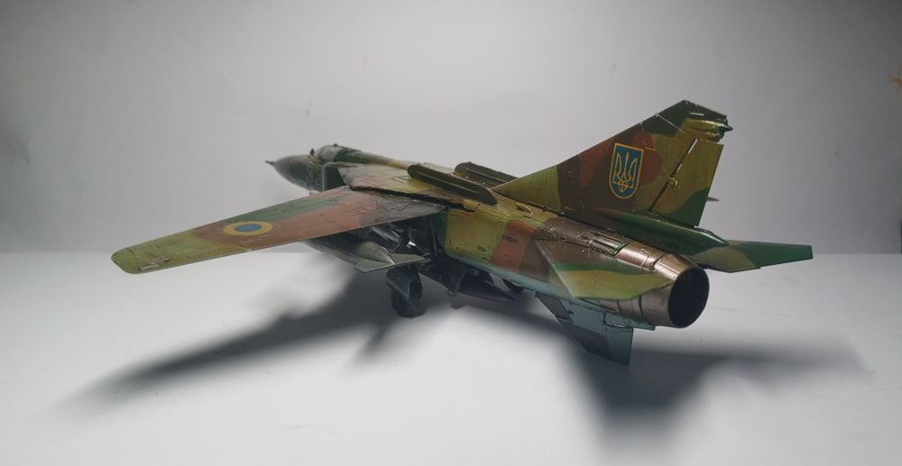 Модель МіГ-23МЛД 1/72