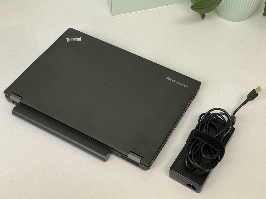 Lenovo T440P -14" -i7 -16GB RAM -c/ SSD