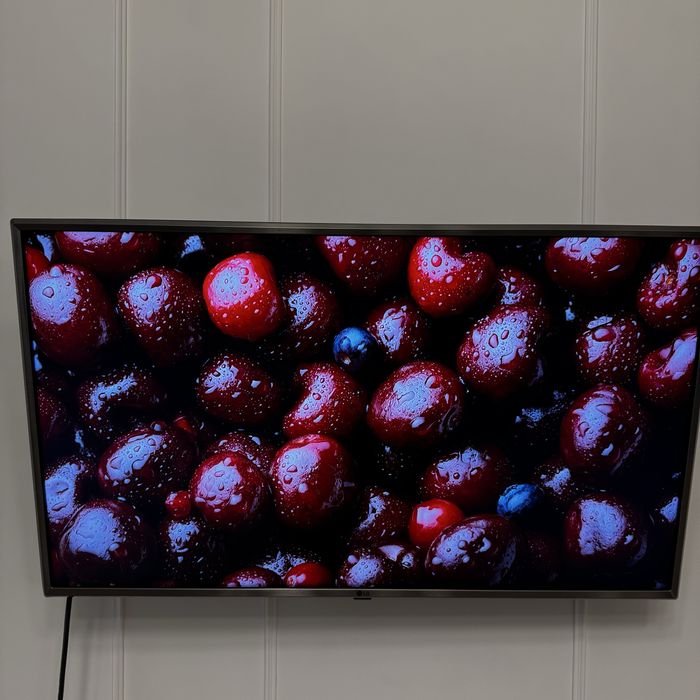 Телевизор LG 43’ 4K HDR