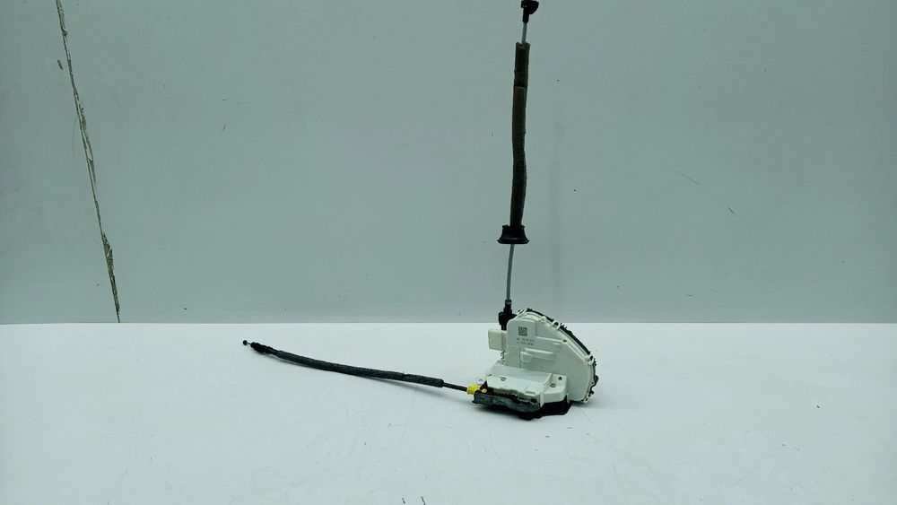 Fechadura / fecho porta trás esquerdo AUDI Q5 Sportback (FYT)