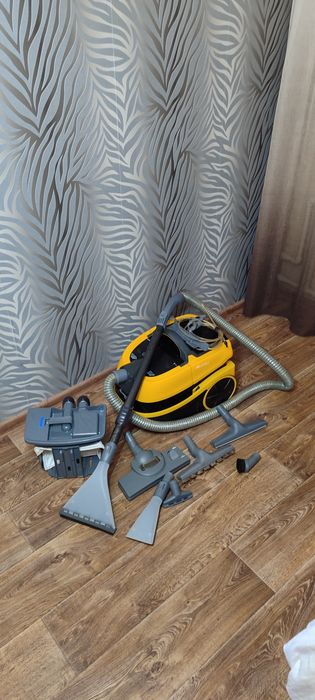 Продам моющий пылесос!